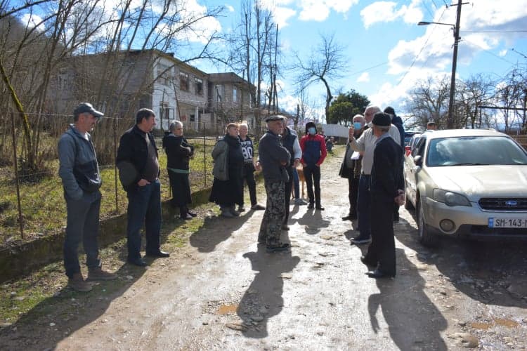 წალენჯიხაში “სოფლის მხარდაჭერის პროგრამის“ ფარგლებში შეხვედრები მიმდინარეობს
