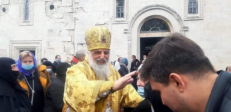 ჭყონდიდის ეპარქიაში “პატრიოტთა ალიანსმა” სუფრა გაშალა - image 2