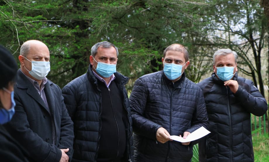 ,,სოფლის მხარდაჭერის პროგრამის ფარგლებში”, მოსახლეობასთან საერთო კრებები სენაკში დღეს დაიწყო