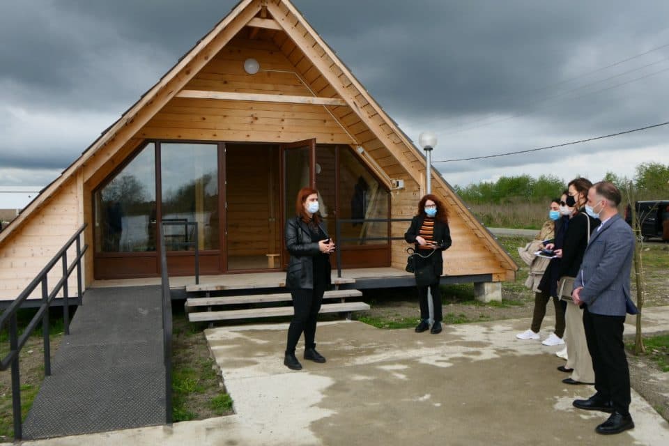 პრეს-ტური ფოთში