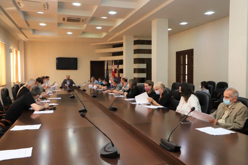 ზუგდიდის მერია სოციალური სახლების აშენებას ისევ იწყებს