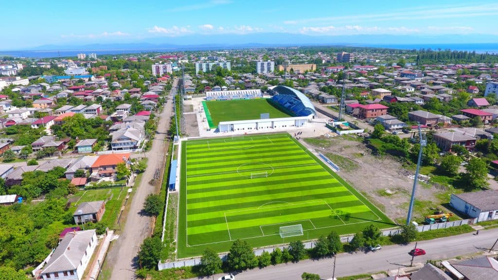 ფოთში მიმდინარე პროექტებს სახელმწიფო რწმუნებული გიორგი გუგუჩია გაეცნო - image 2