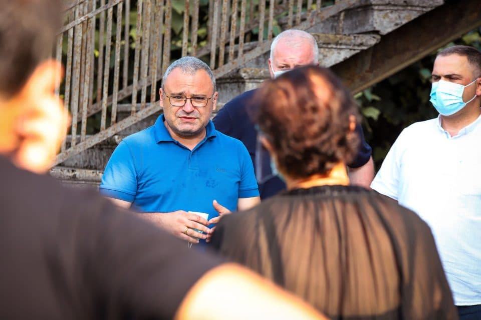 მამუკა წოწერია მოსახლეობას სოფელ კახათში შეხვდა