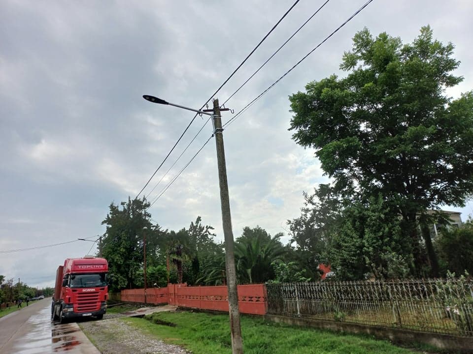 ხობის მუნიციპალიტეტის სოფლებში გარე განათება მოეწყო