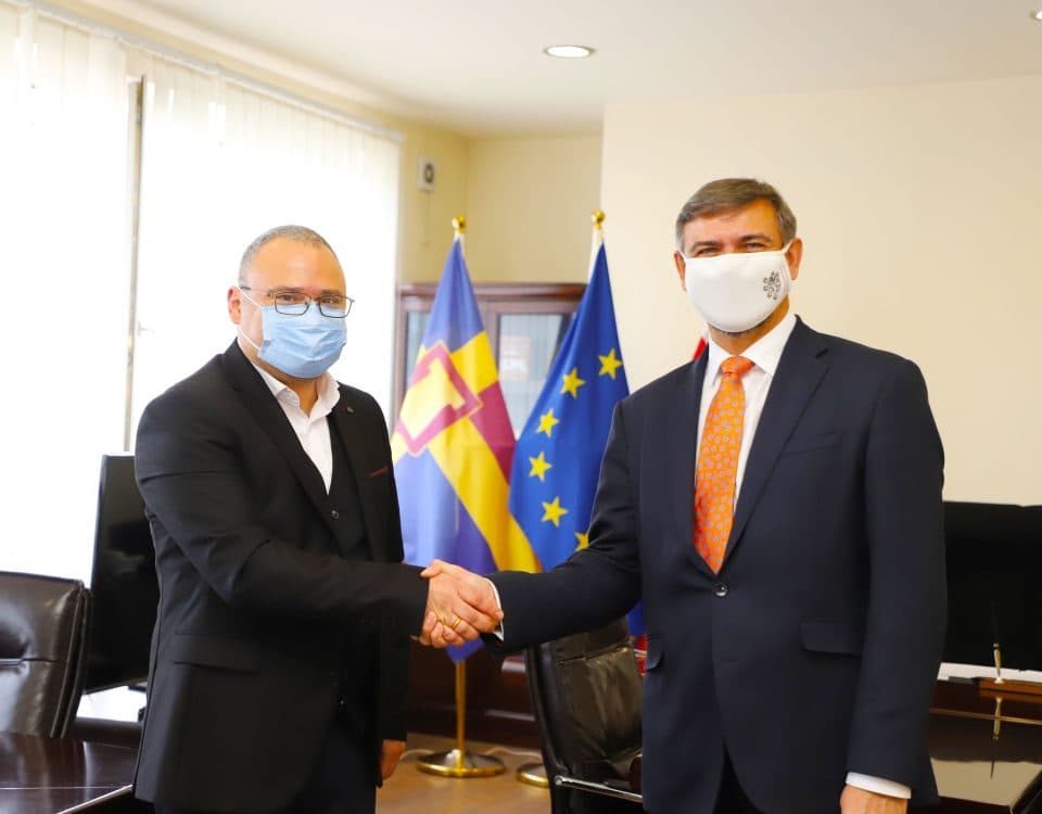 მამუკა წოწერიამ ჩეხეთის ელჩს საქართველოში პეტერ მიკისკას უმასპინძლა