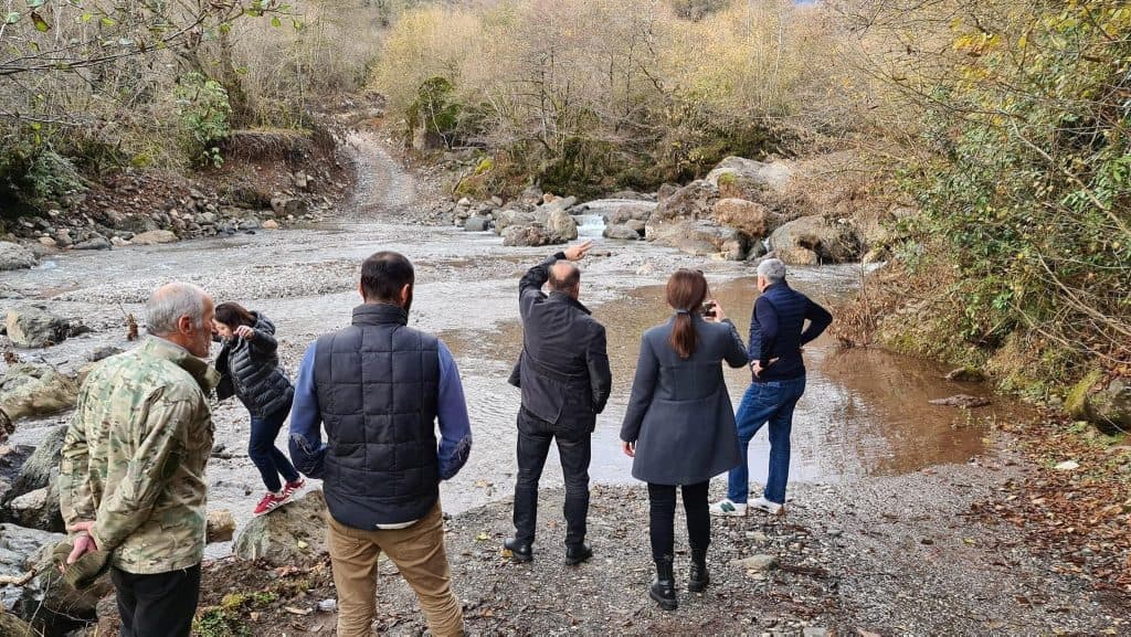 მამუკა ხაზარაძემ წალენჯიხის მერთან ერთად კურორტი სქური დაათვალიერა - image 2