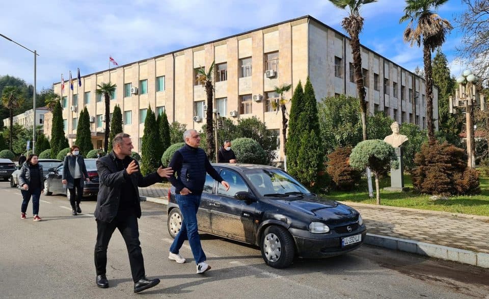 მამუკა ხაზარაძემ წალენჯიხის მერთან ერთად კურორტი სქური დაათვალიერა