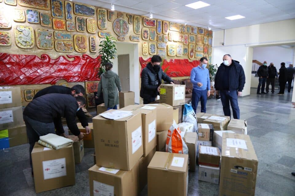 აბაშაში უკრაინელი ხალხის დასახმარებლად ჰუმანიტარული ტვირთის შეგროვება აქტიურად მიმდინარეობს