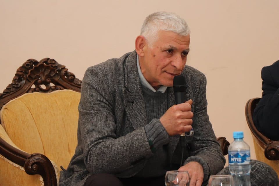 ხობის კულტურის სახლის მცირე დარბაზში, ლემზარ გაბელიას პოეტური კრებულის „უნაპირობა ნაპირად“ პრეზენტაცია გაიმართა