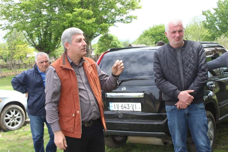 სოფელ ნაკიფუს ერთ-ერთ უბანში სასმელი წყლის პრობლემების გამო მძიმე მდგომარეობაა - image 2