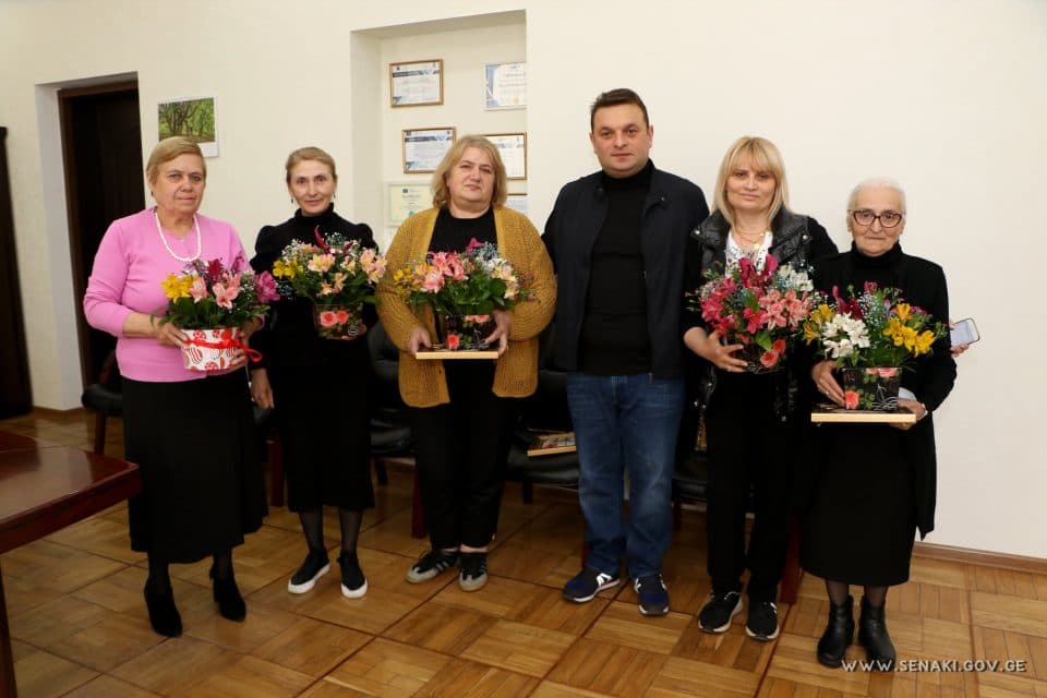 სენაკის მერმა კოლხეთელებს გაზეთის დაარსების დღე მიულოცა