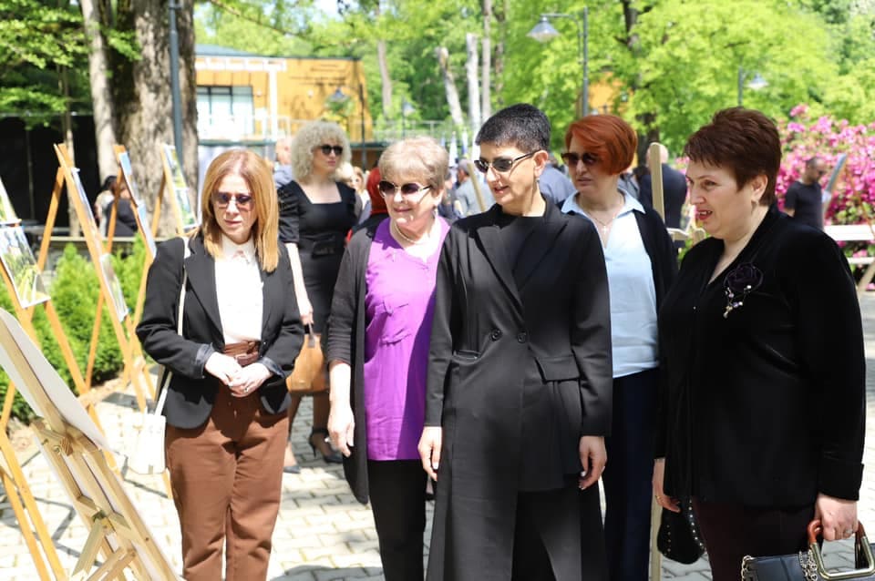 „სუფთა რეგიონი 2021“-ის გამარჯვებულთა დაჯილდოვება ზუგდიდის ბოტანიკურ ბაღში - image 3