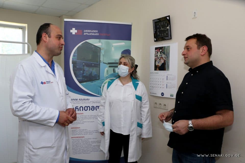 სენაკის მერის ინიციატივით, სენაკში უფასო სამედიცინო აქცია გაიმართა