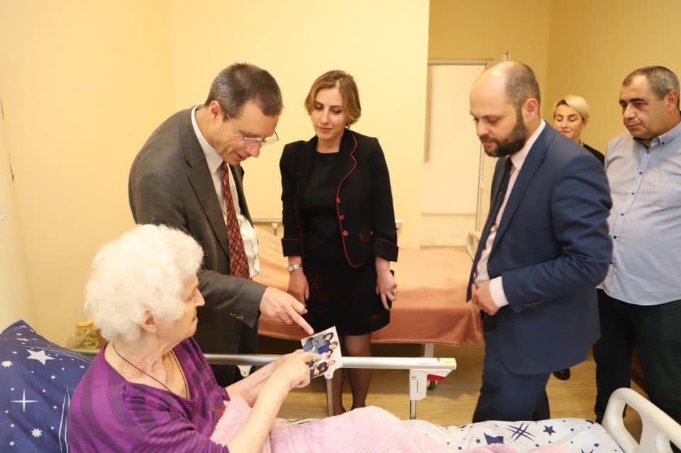 საქართველოში ავსტრიის რესპუბლიკის ელჩი თომას მიულენი რუხში „ჩემი მორდუ“-ს სტუმრობდა