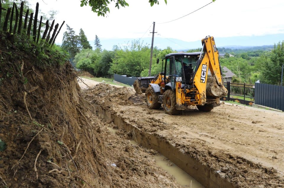 ზუგდიდის მუნიციპალიტეტის მასშტაბით სტიქიის ზონებში მიმდინარეობს აღდგენითი სამუშაოები