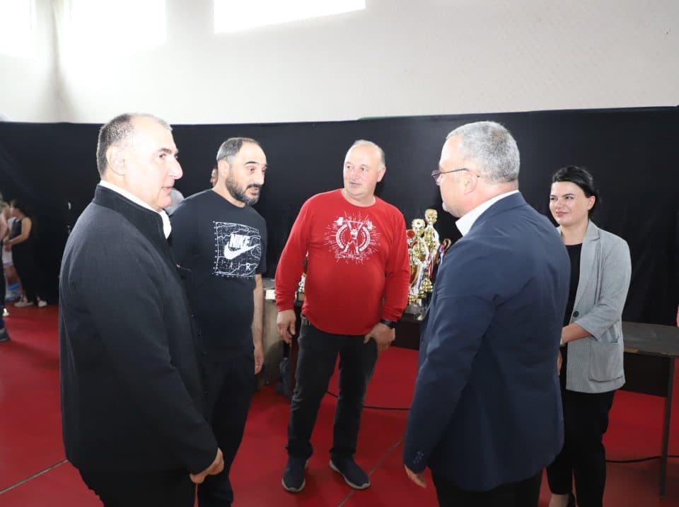 ზუგდიდი U15 და U17 წლამდე ძალოსანთა შორის საქართველოს ჩემპიონატს მასპინძლობს