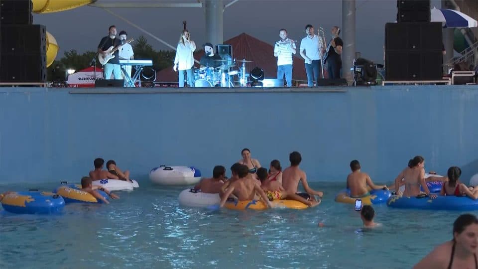 განმუხურში მდებარე აკვა-პარტმა “ანაკლია” მუშაობა განაახლა