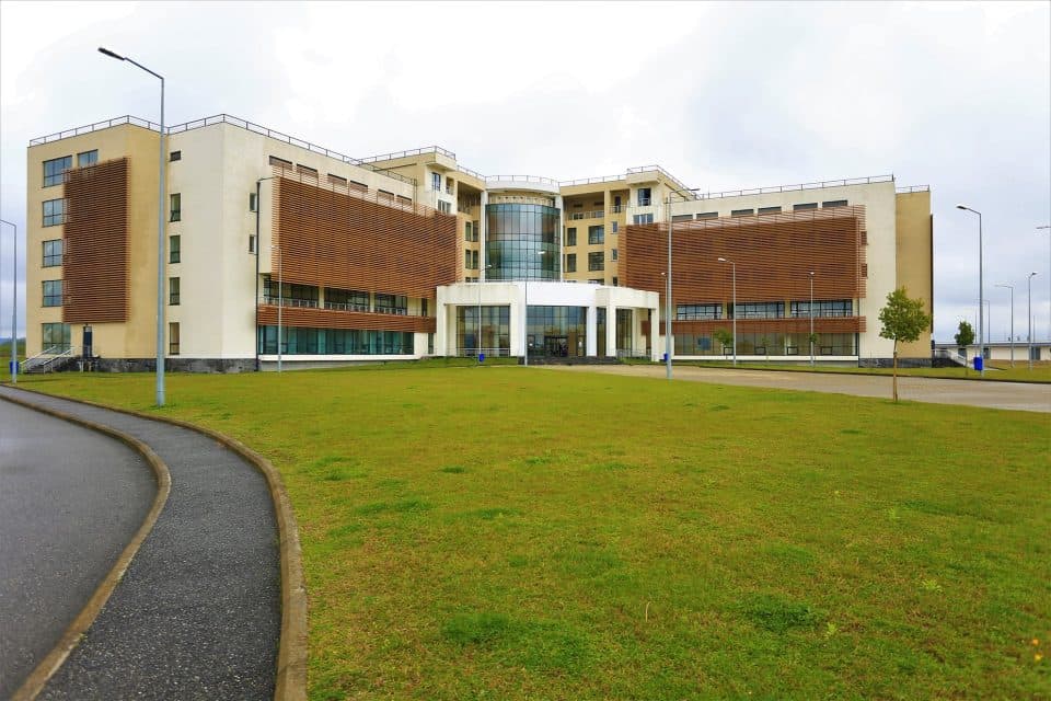 რუხის ჰოსპიტალი ონკოგინეკოლოგიური სერვისებისთვის საჭირო სამედიცინო ტექნიკით აღიჭურვა