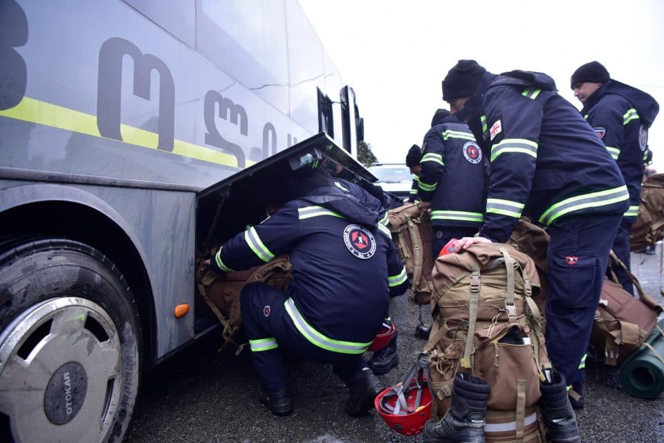 სამაშველო ღონისძიებებში ჩართვის მიზნით, საქართველოდან თურქეთში მაშველები გაემგზავრნენ