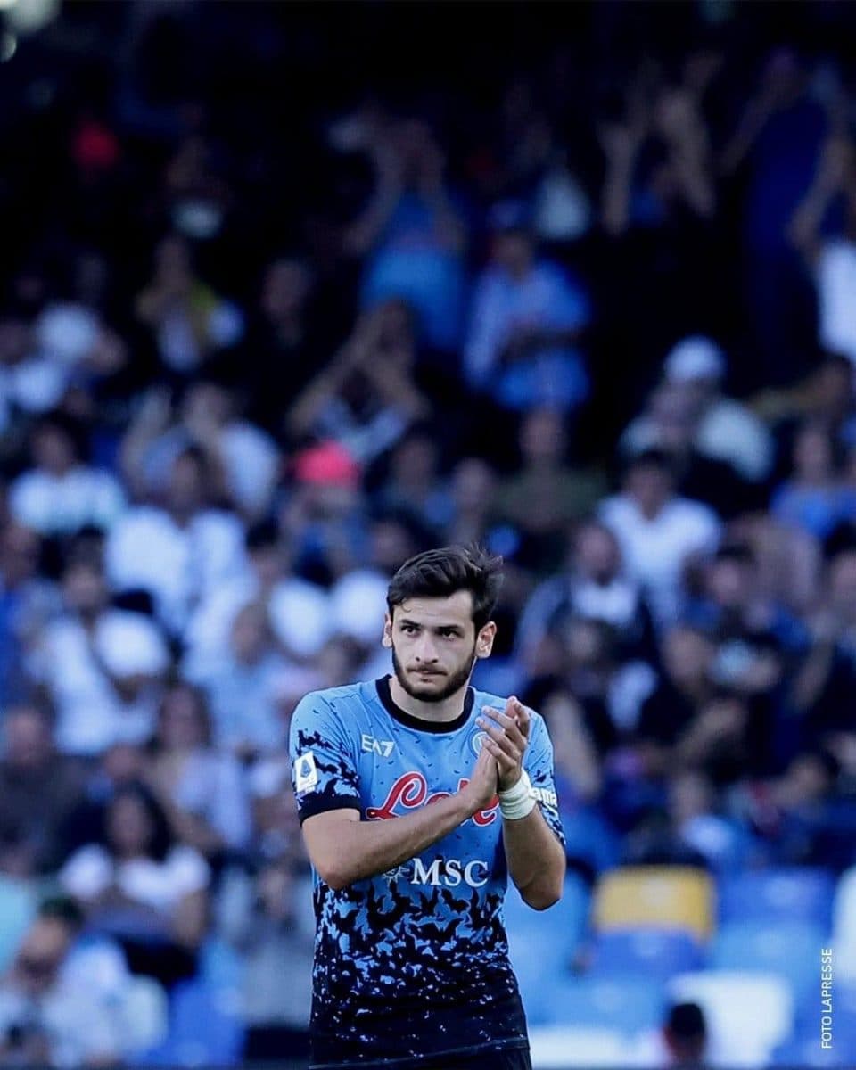 ხვიჩა კვარაცხელიამ ზუგდიდელ სტუდენტს თანხა ჩაურიცხა