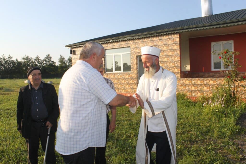 ხობში მცხოვრებმა მუსლიმებმა ყურბან-ბაირამი აღნიშნეს - image 2