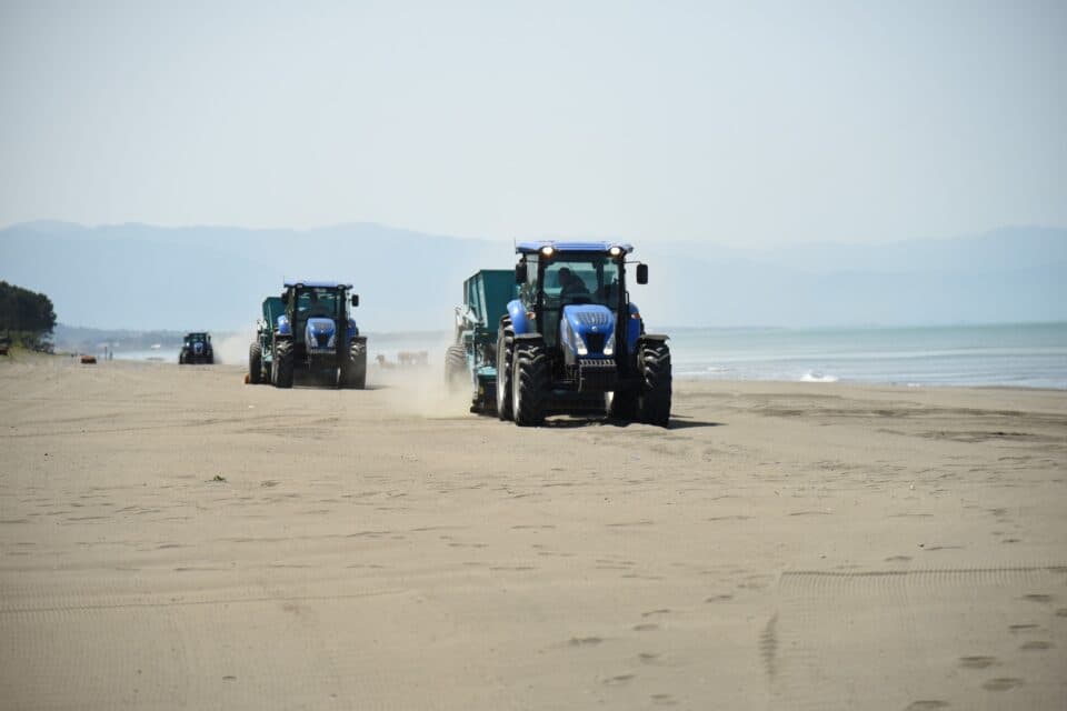 შავი ზღვის სანაპირო ზოლი ახალ საკურორტო სეზონს მომზადებული ხვდება