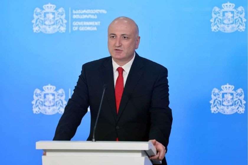 1 ივლისიდან სოციალურად დაუცველი ბავშვების ყოველთვიური დახმარება 200 ლარამდე იზრდება