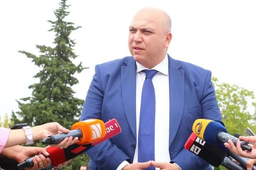 ირაკლი ქარსელაძე: უსაფუძვლოა ბრალდება, თითქოს რიკოთის პროექტს რაღაც დააკლდა, მას ამზადებდნენ გამოცდილი კომპანიები, ჩართული იყვნენ დამოუკიდებელი ექსპერტები და მხოლოდ მათი დადასტურებების პირობებში დამტკიცდა