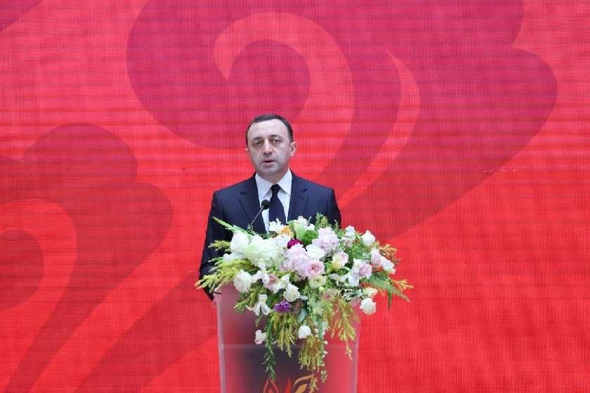 ირაკლი ღარიბაშვილი: საქართველომ ხელი მოაწერა გზამკვლევს ყაზახეთთან და აზერბაიჯანთან, სრული გაგება გვაქვს იმის თაობაზე, როგორ გავზარდოთ შუა დერეფნის წარმადობა, რკინიგზის, პორტებისა და სხვა ინფრასტრუქტურის გამტარუნარიანობა