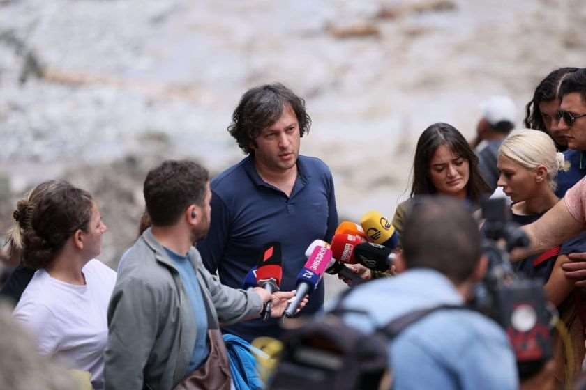 ირაკლი კობახიძემ შოვში სტიქიის შედეგად გარდაცვლილთა ახლობლებსა და ნათესავებს მიუსამძიმრა