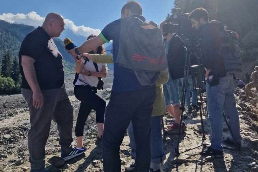 ირაკლი ქარსელაძე: სტიქიის სალიკვიდაციო სამუშაოებში ტექნიკა დიდი ოდენობითაა ჩართული, თუმცა ყოველსაათობრივად კიდევ ემატება, რათა მაქსიმალური ტერიტორია მოვიცვათ