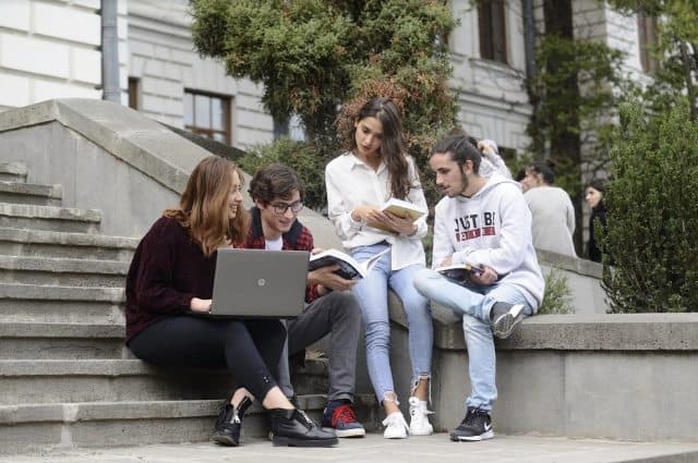 ვინ მიიღებს გაორმაგებულ სტიპენდიას? – ახალი ინიციატივა სტუდენტებისთვის