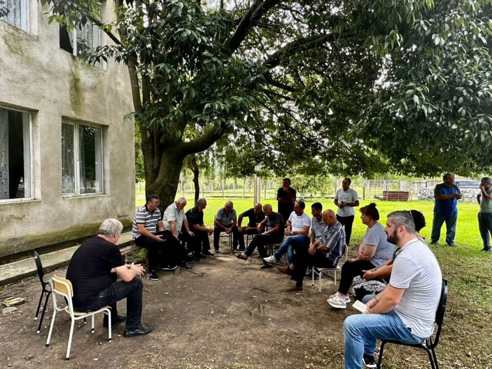 ჩხოროწყუს მერმა ადგილობრივების საჭიროებების გაცნობის მიზნით მოსახლეობასთან შეხვედრები დაიწყო