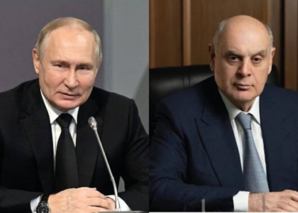 პუტინი აფხაზეთის ე.წ. პრეზიდენტს „გამარჯვებისა და დამოუკიდებლობის დღეს“ ულოცავს