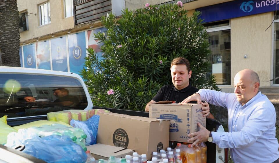 „ოცნების“ სენაკის ორგანიზაციამ გურიაში ჰუმანიტარული ტვირთი გააგზავნა