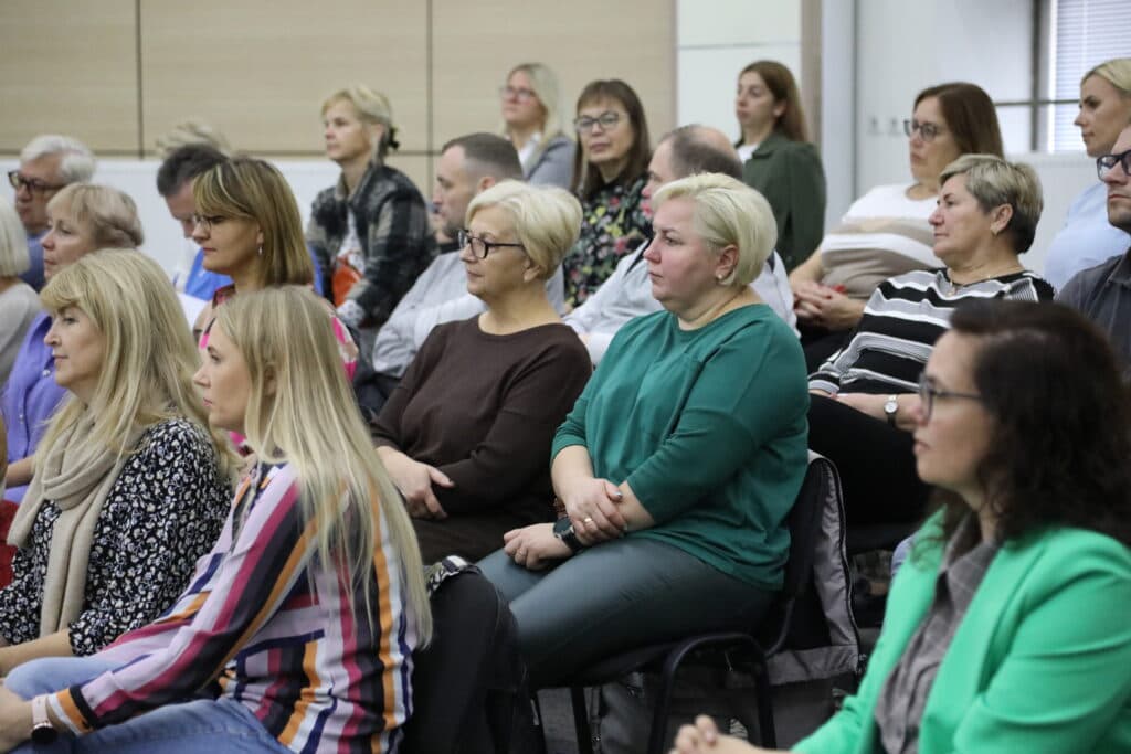 გუბერნიაში ლიეტუას ადგილობრივი განვითარების ჯგუფების (LAG) ასოციაციის წარმომადგენლებთან შეხვედრა გაიმართა - image 3