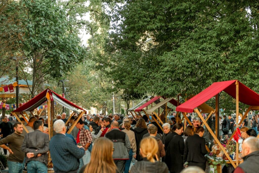 მარტვილმა „ღვინის დრეებს“ უმასპინძლა [ფოტო] - image 4