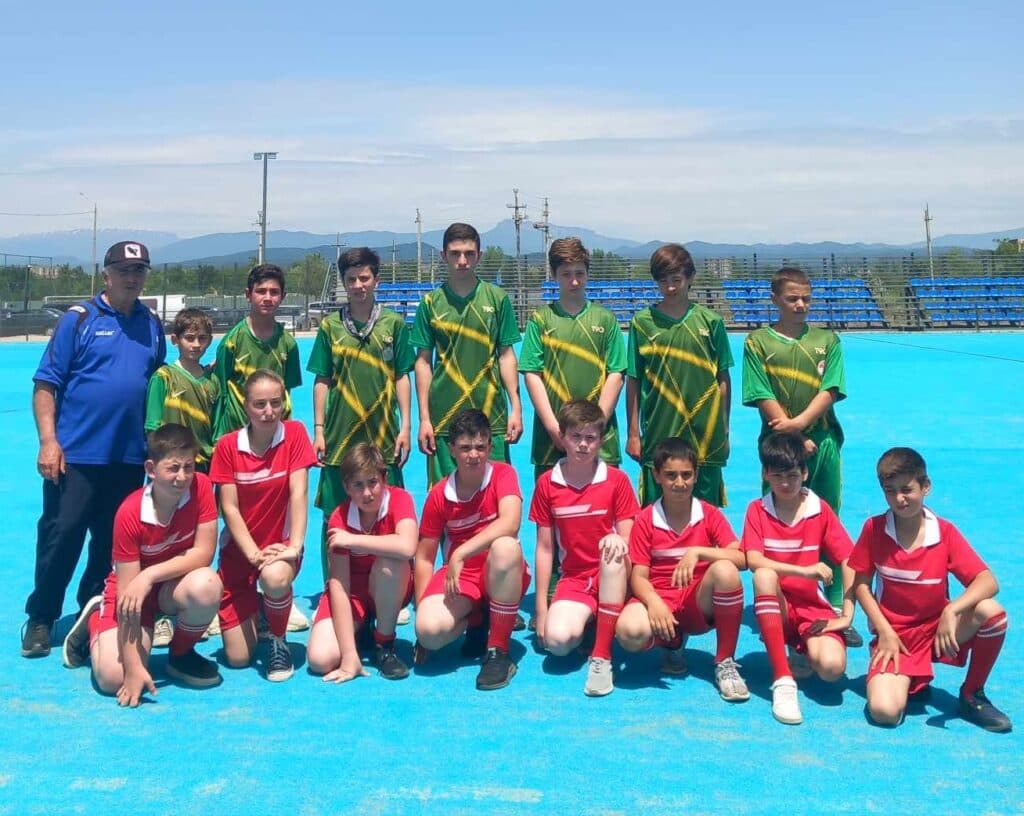 აბაშის ჰოკეისთა ვაჟთა და გოგონათა გუნდები საქართველოს ჩემპიონები გახდნენ - image 2