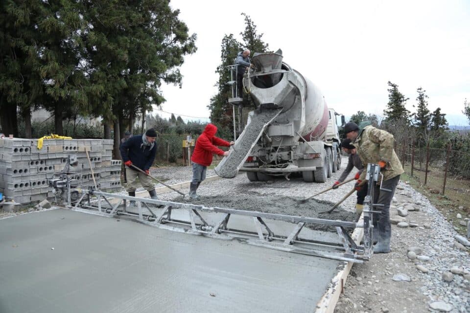 ნარაზენში საპერტიოს უნმბანში 5 კილომეტრიანი გზა კეთდება