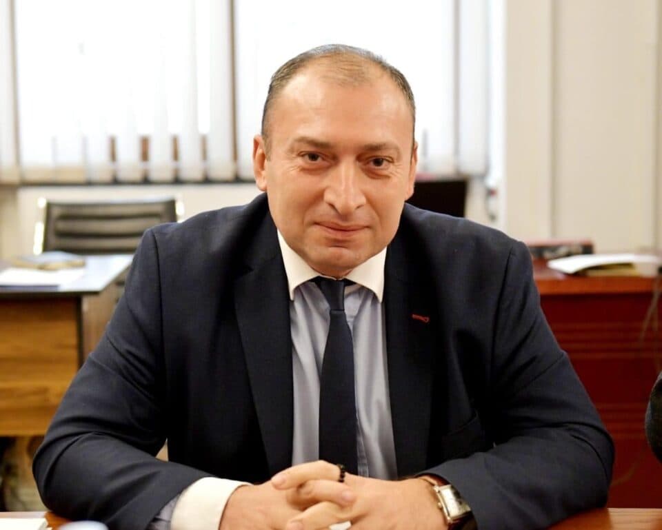 მერაბ ქვარაია თვითმმართველობის კომიტეტის თავმჯდომარის მოადგილედ აირჩიეს