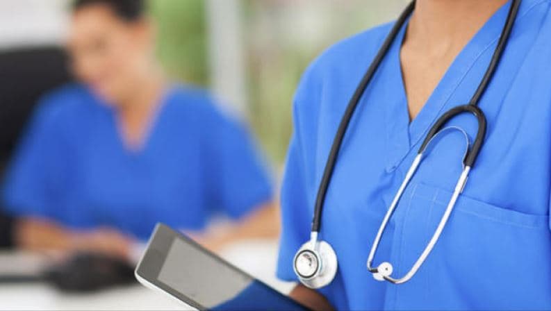 იანვრიდან უმცროს ექიმს, ექთნის თანაშემწეს, ბებიაქალს და სანიტარს მინიმალური სახელფასო ზღვარი დაუწესდა