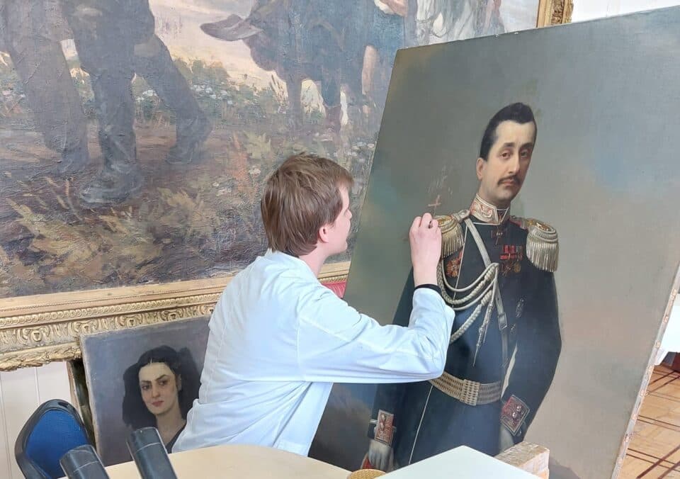 ნიკო დადიანის უნიკალური პორტრერტის რესტავრაცია მიმდინარეობს