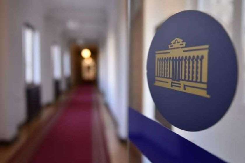 დღეს პარლამენტი ევროკომისიის ცხრა რეკომენდაციაზე მუშაობას იწყებს