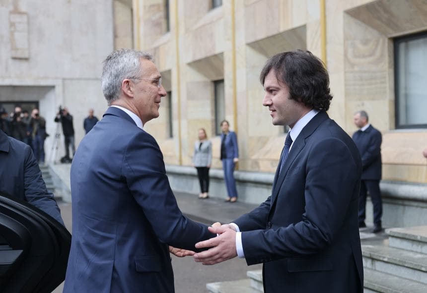 იენს სტოლტენბერგი: ჩვენ მხარდამხარ ვივლით წინ ნატოს მიმართულებით