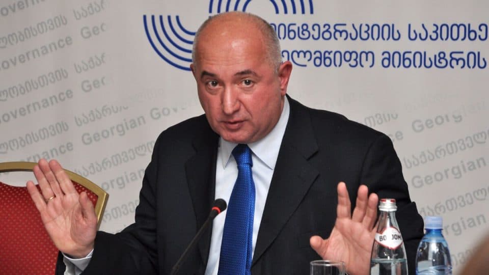 პაატა ზაქარეიშვილი STV-სთან საუბარში აცხადებს, რომ საქართველოს ხელისუფლებამ აფხაზეთს მყარი ფედერაციული მოწყობა უნდა შეთავაზოს