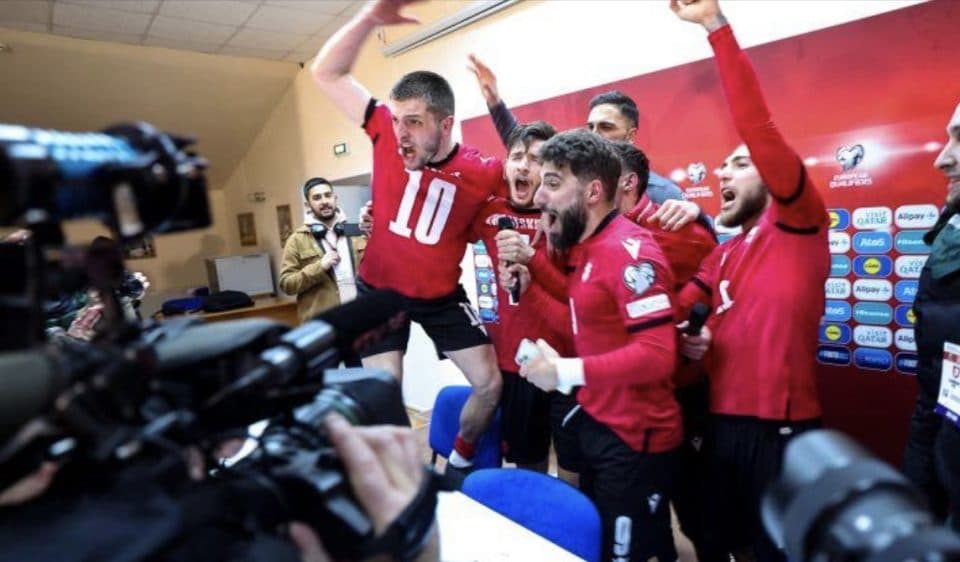 რა კომენტარები კეთდება ოკუპირებულ აფხაზეთში საქართველოს ნაკრების გამარჯვებაზე