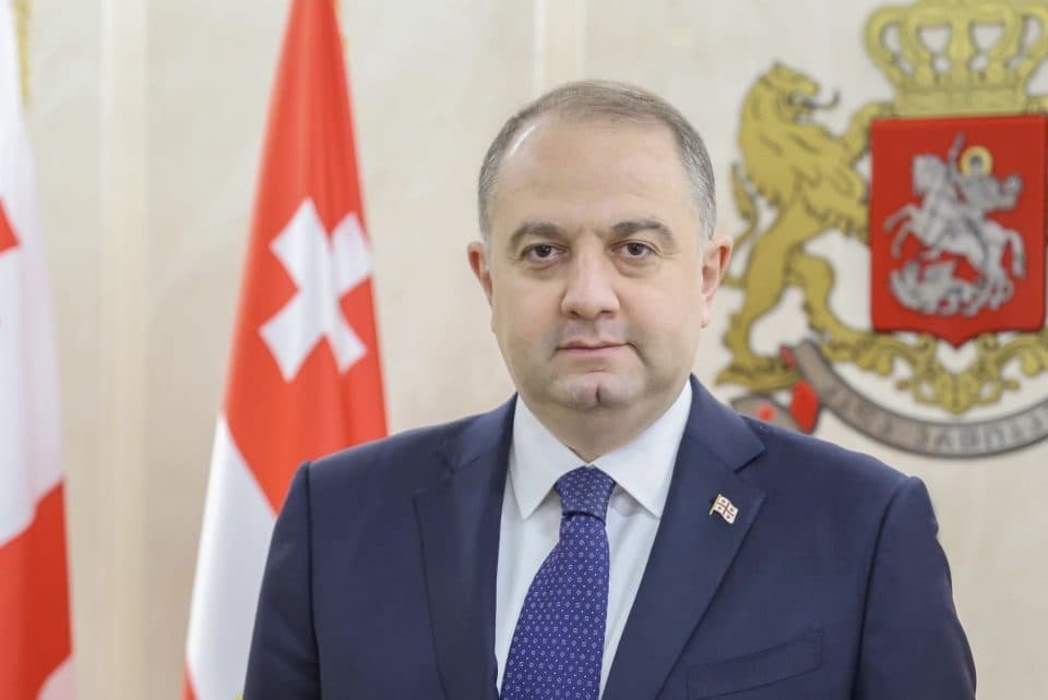 ირაკლი ჩიქოვანი: ვულოცავ ზუგდიდის თეატრის თითოეულ თანამშრომელს ამ მნიშვნელოვან თარიღს