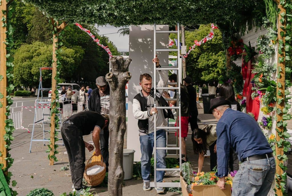დამოუკიდებლობის დღის სამზადისი ზუგდიდში [ფოტორეპორტაჟი] - image 6