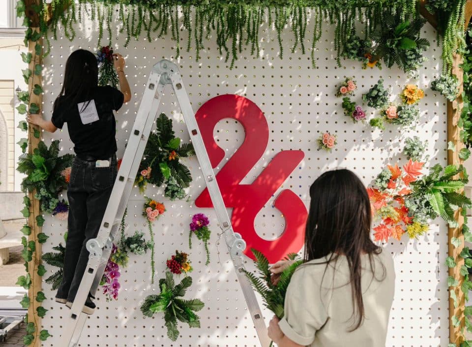 დამოუკიდებლობის დღის სამზადისი ზუგდიდში [ფოტორეპორტაჟი]