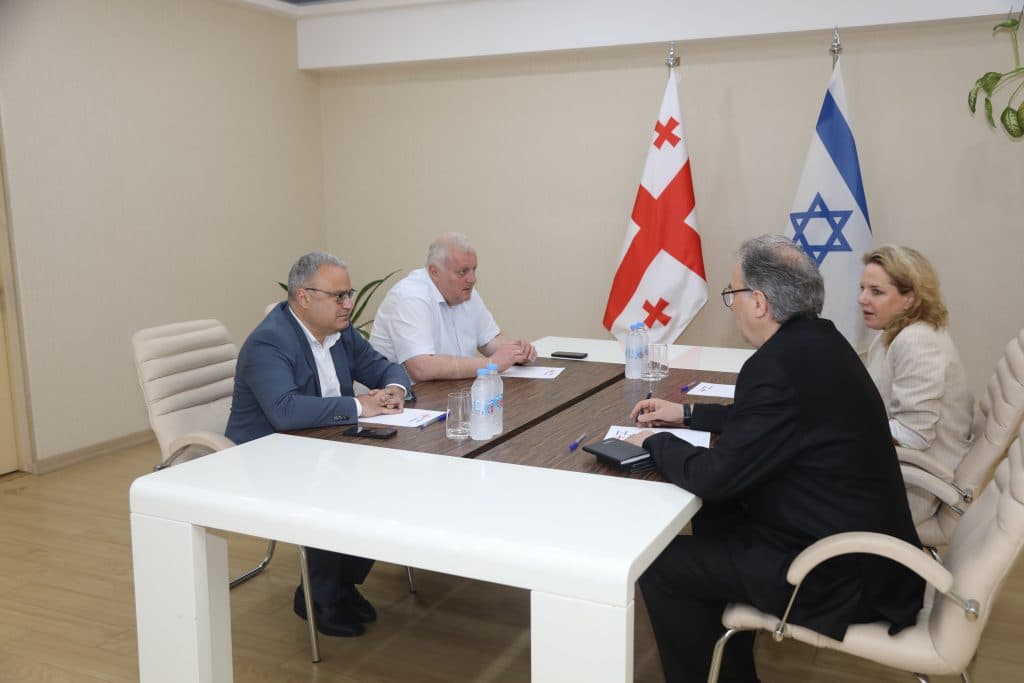 ისრაელის ელჩი გუბერნატორ და ზუგდიდის მერს შეხვდა - image 2